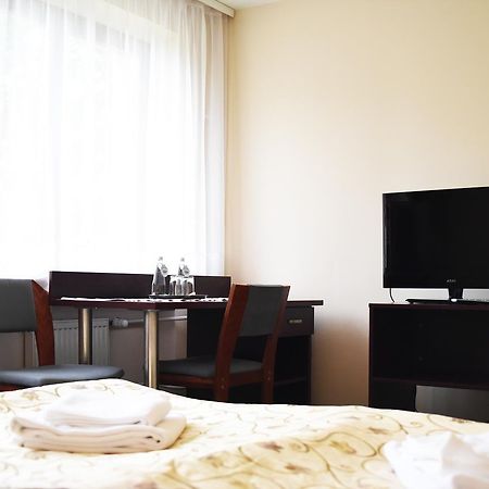 Parkhotel Economic Wielka Wies  Dış mekan fotoğraf