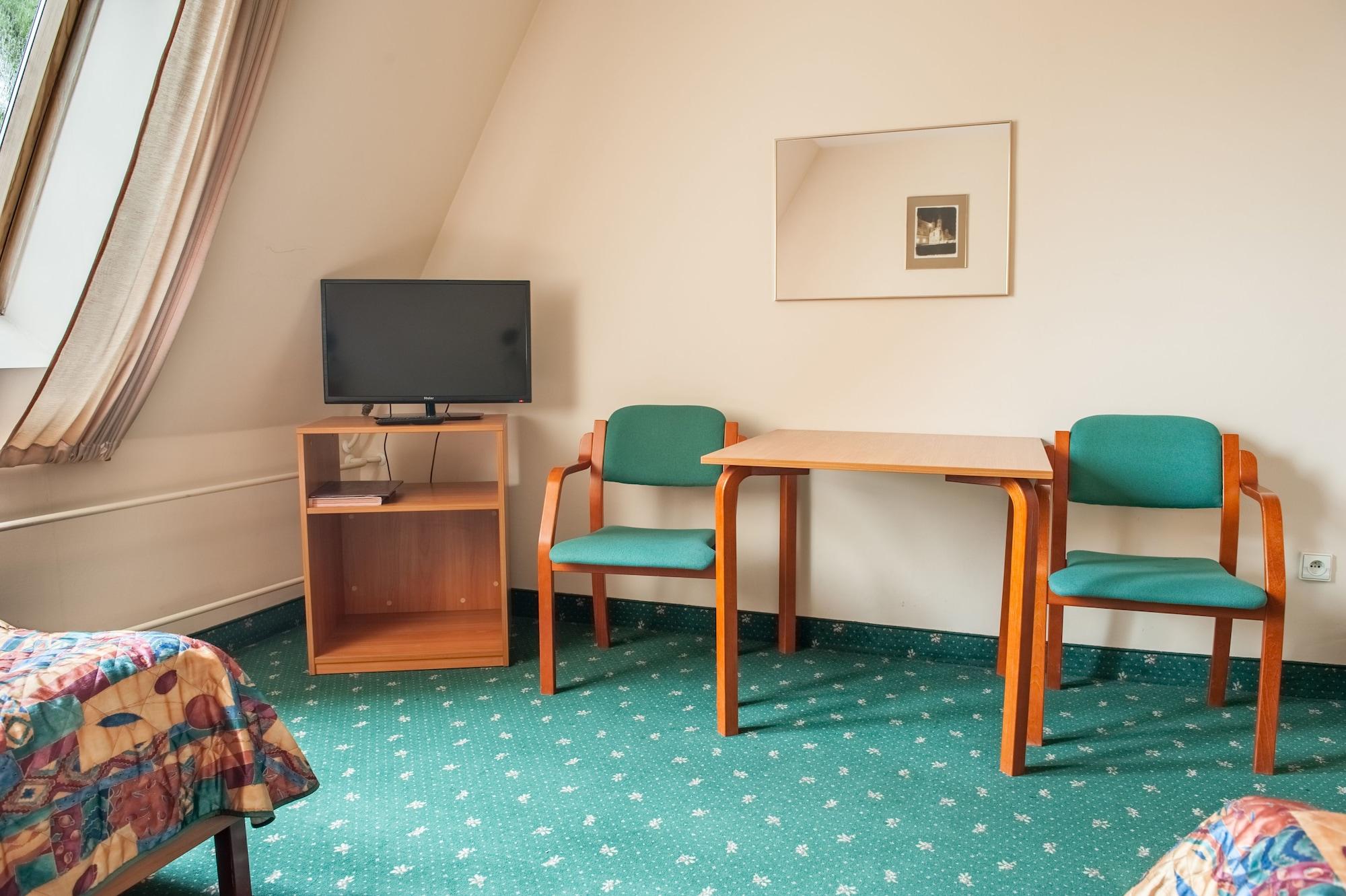 Parkhotel Economic Wielka Wies  Dış mekan fotoğraf